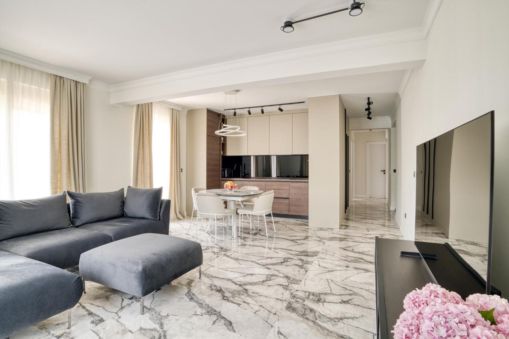 Ap Royal Oak - 2 Bedroom Apartment In Budva Exterior photo